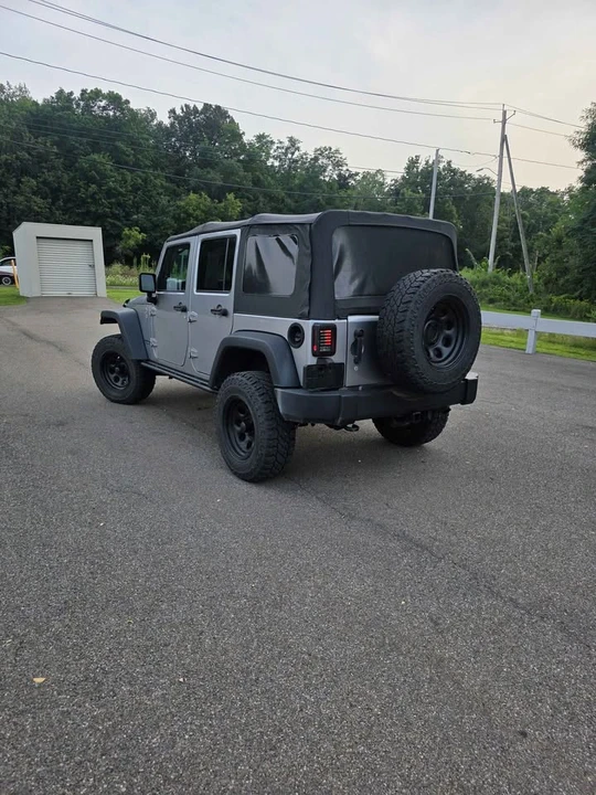 2018 Jeep JK Wrangler - Image 3 of 11