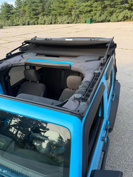 2018 Jeep JK Wrangler - Image 14 of 15