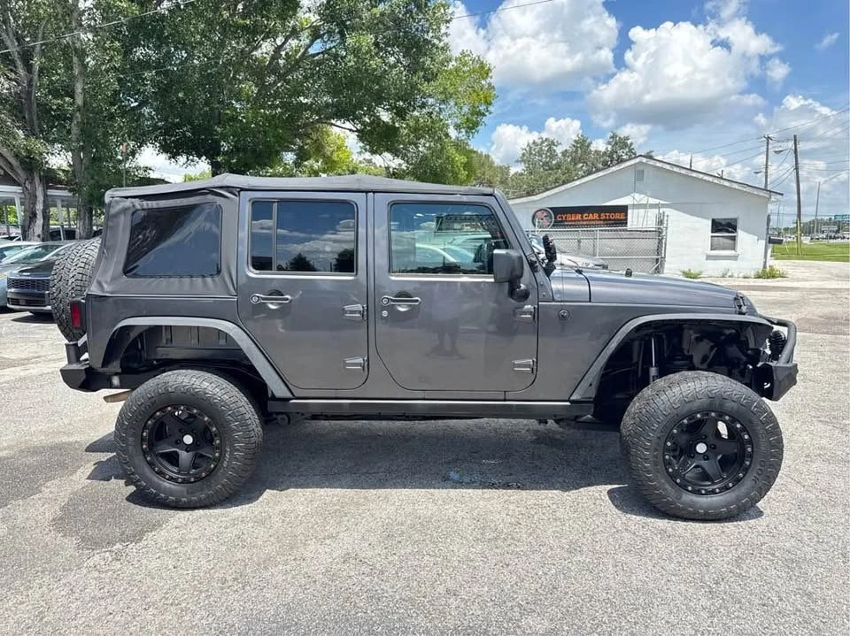 2018 Jeep JK Wrangler - Image 2 of 7