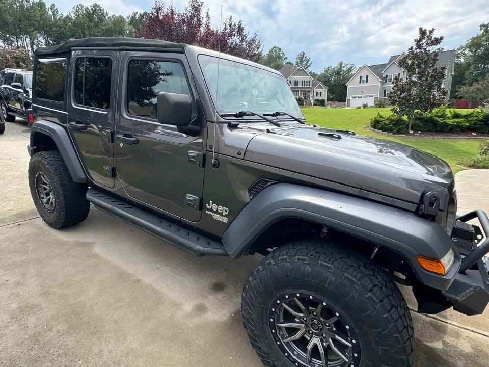 2018 Jeep JL Wrangler - Image 6 of 15