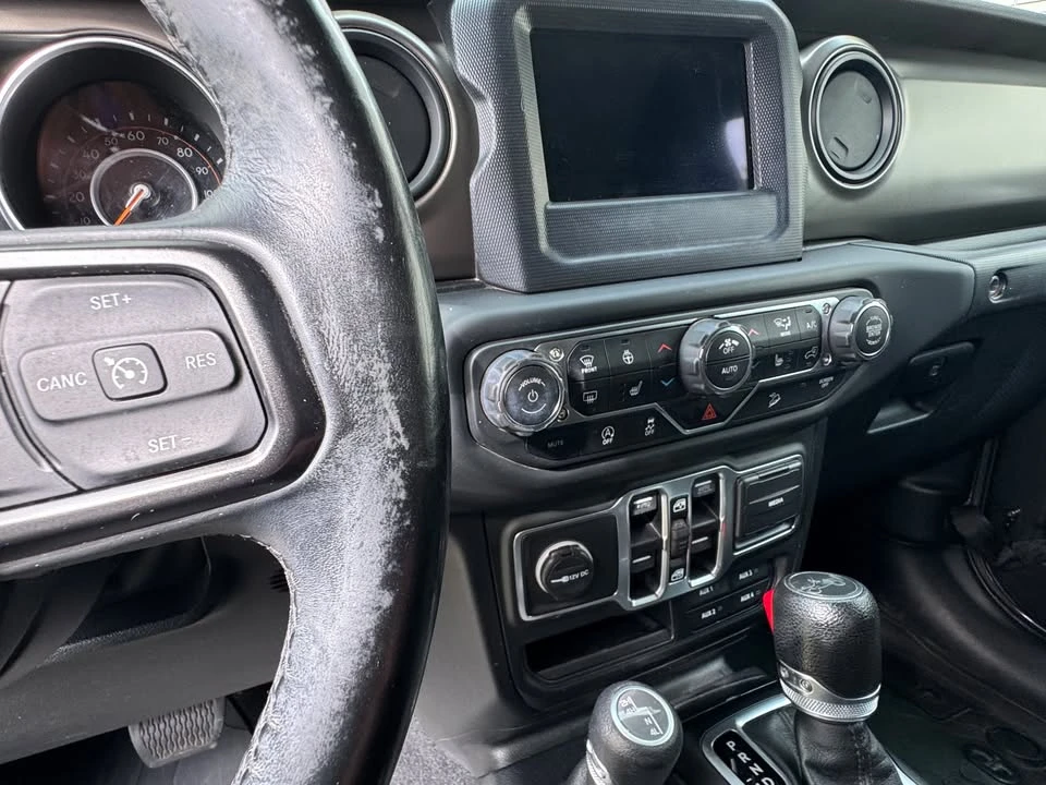 2018 Jeep JL Wrangler - Image 11 of 15