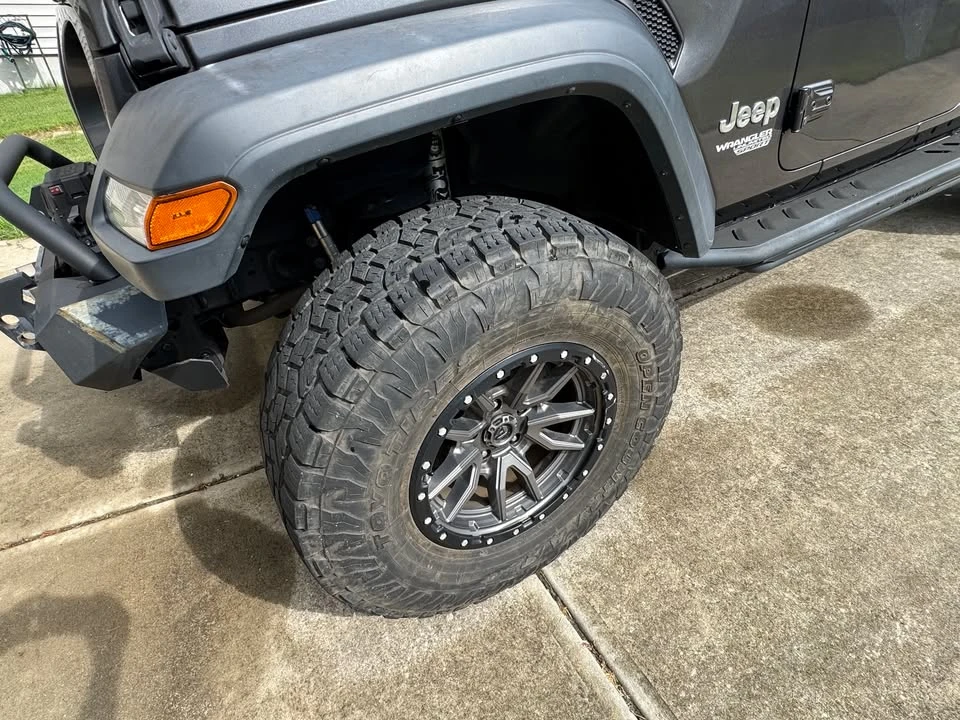 2018 Jeep JL Wrangler - Image 2 of 15