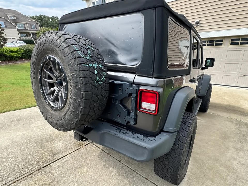2018 Jeep JL Wrangler - Image 8 of 15