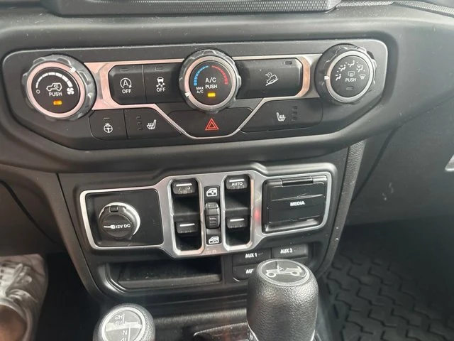 2018 Jeep JK Wrangler - Image 12 of 13