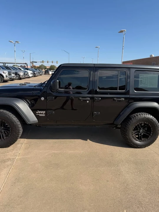 2018 Jeep JK Wrangler - Image 2 of 15