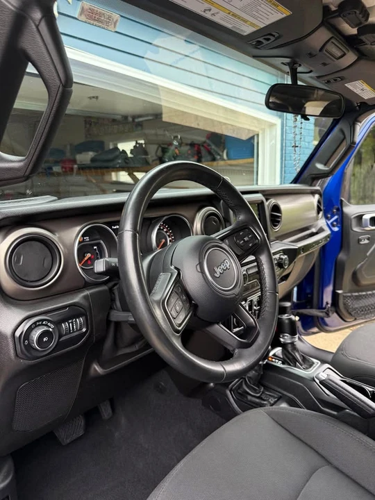 2018 Jeep Wrangler - Image 5 of 9