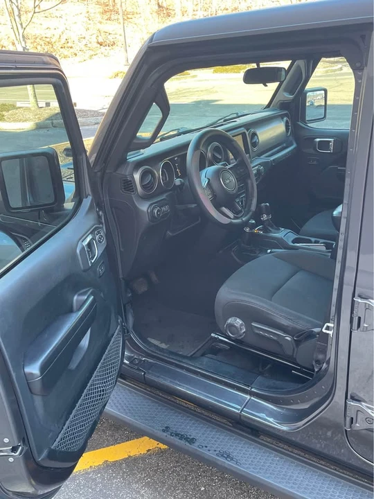 2018 Jeep JK Wrangler - Image 11 of 18