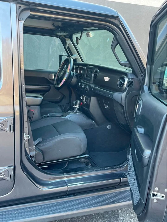 2018 Jeep JK Wrangler - Image 3 of 18