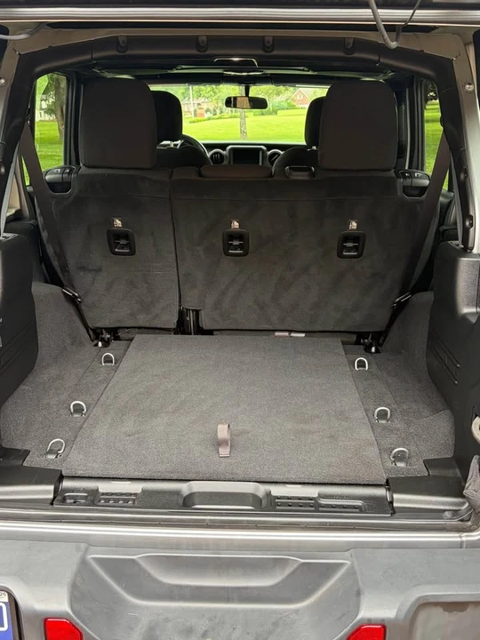 2018 Jeep JK Wrangler - Image 10 of 11