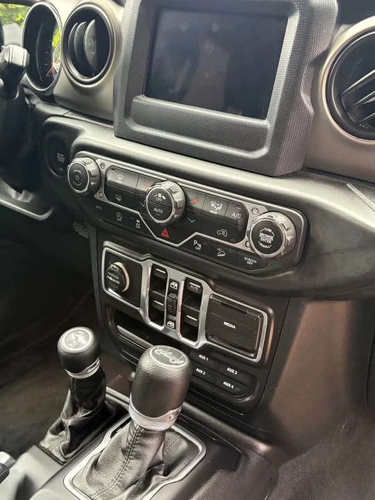 2018 Jeep JK Wrangler - Image 5 of 11