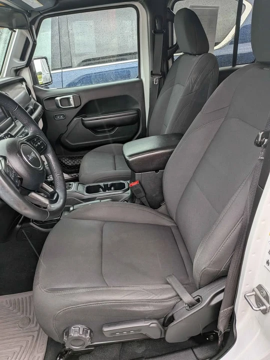 2018 Jeep JK Wrangler - Image 6 of 12
