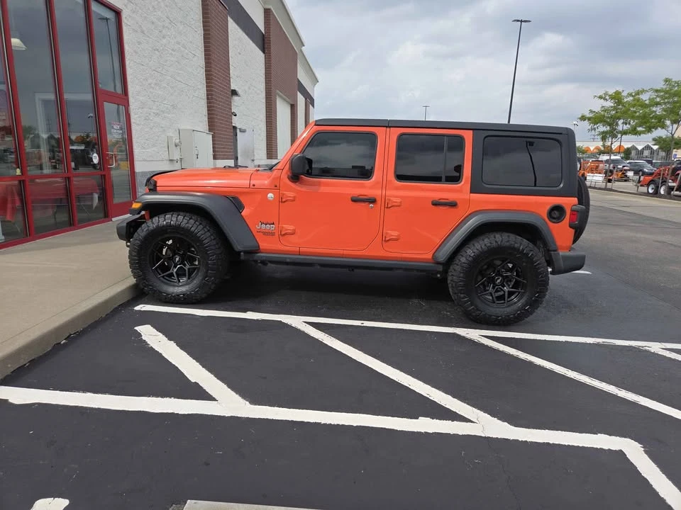 2018 Jeep JK Wrangler - Image 2 of 10