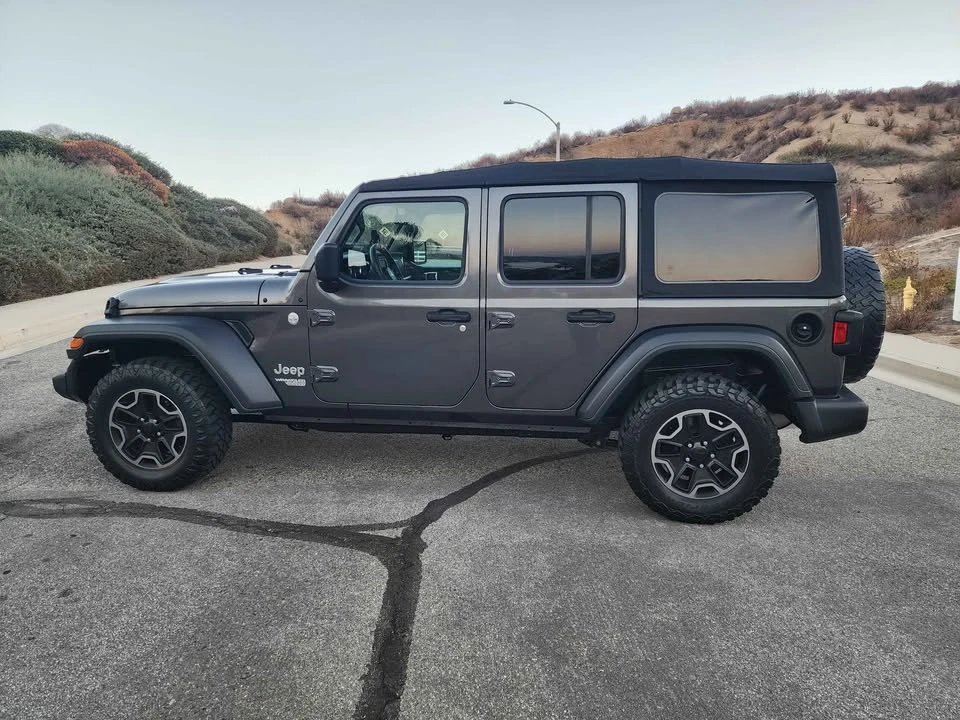 2018 Jeep JK Wrangler - Image 2 of 14