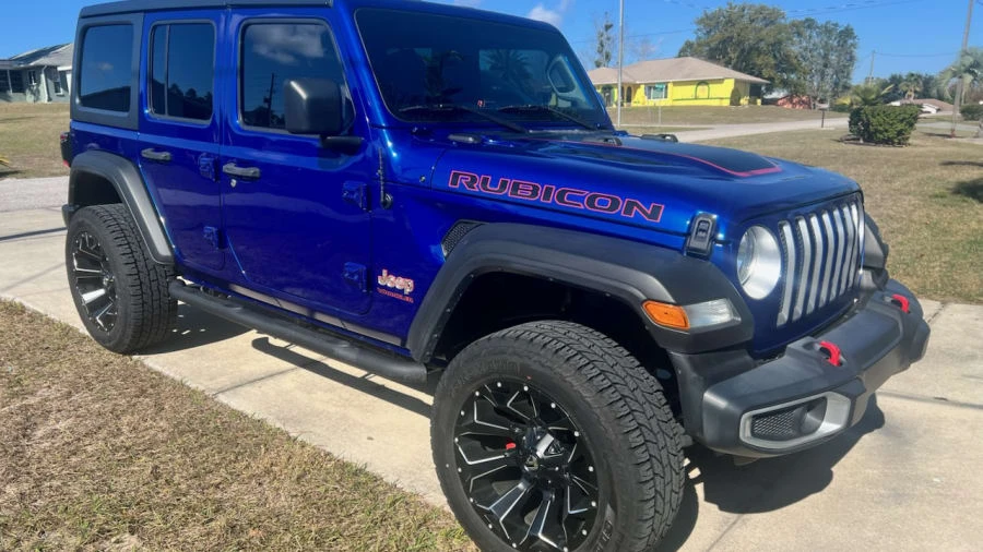 2018 Jeep Wrangler - Image 8 of 9