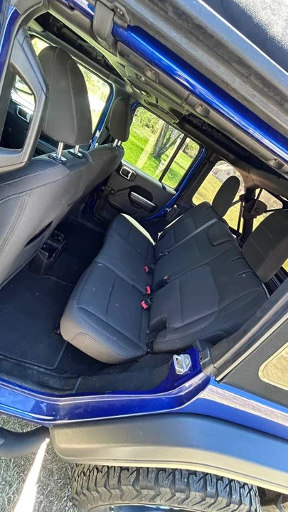 2018 Jeep Wrangler - Image 10 of 13