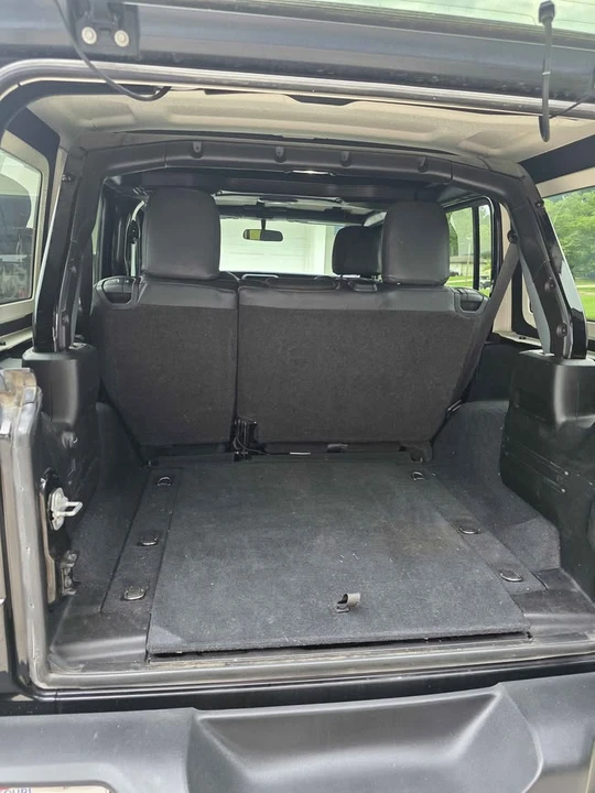 2018 Jeep JK Wrangler - Image 9 of 9