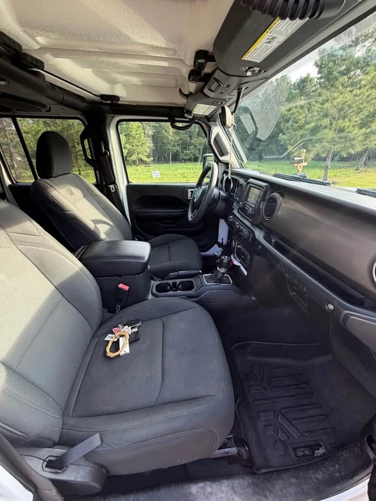 2018 Jeep JK Wrangler - Image 8 of 10