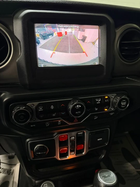 2018 Jeep JK Wrangler - Image 16 of 18