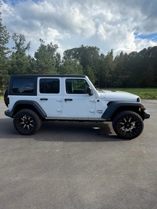 2018 Jeep JK Wrangler - Image 3 of 10