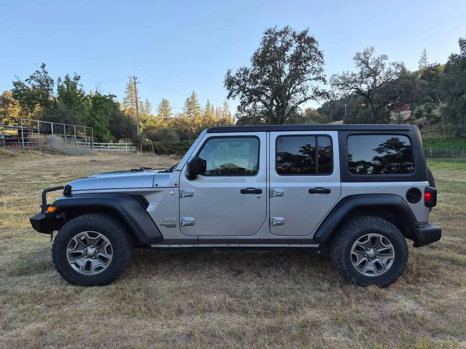 2018 Jeep JK Wrangler - Image 2 of 12