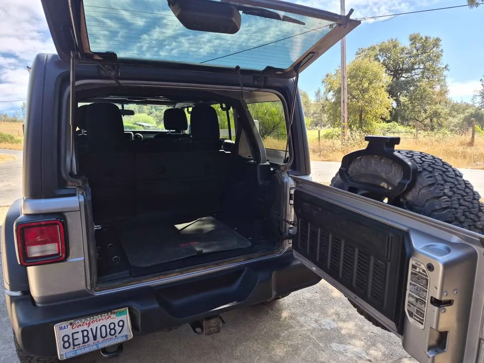 2018 Jeep JK Wrangler - Image 5 of 12