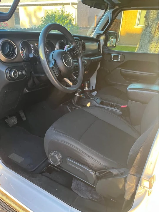 2018 Jeep Wrangler - Image 7 of 13