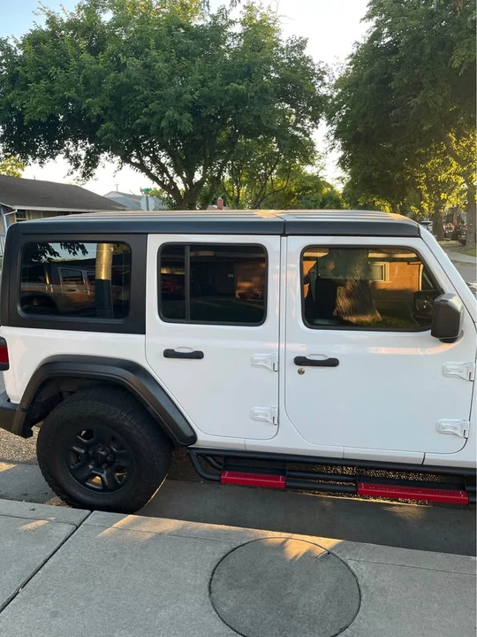 2018 Jeep Wrangler - Image 2 of 13