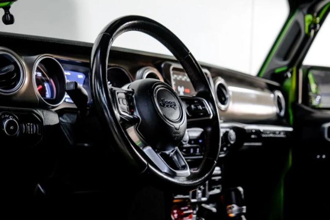 2018 Jeep Wrangler - Image 21 of 31