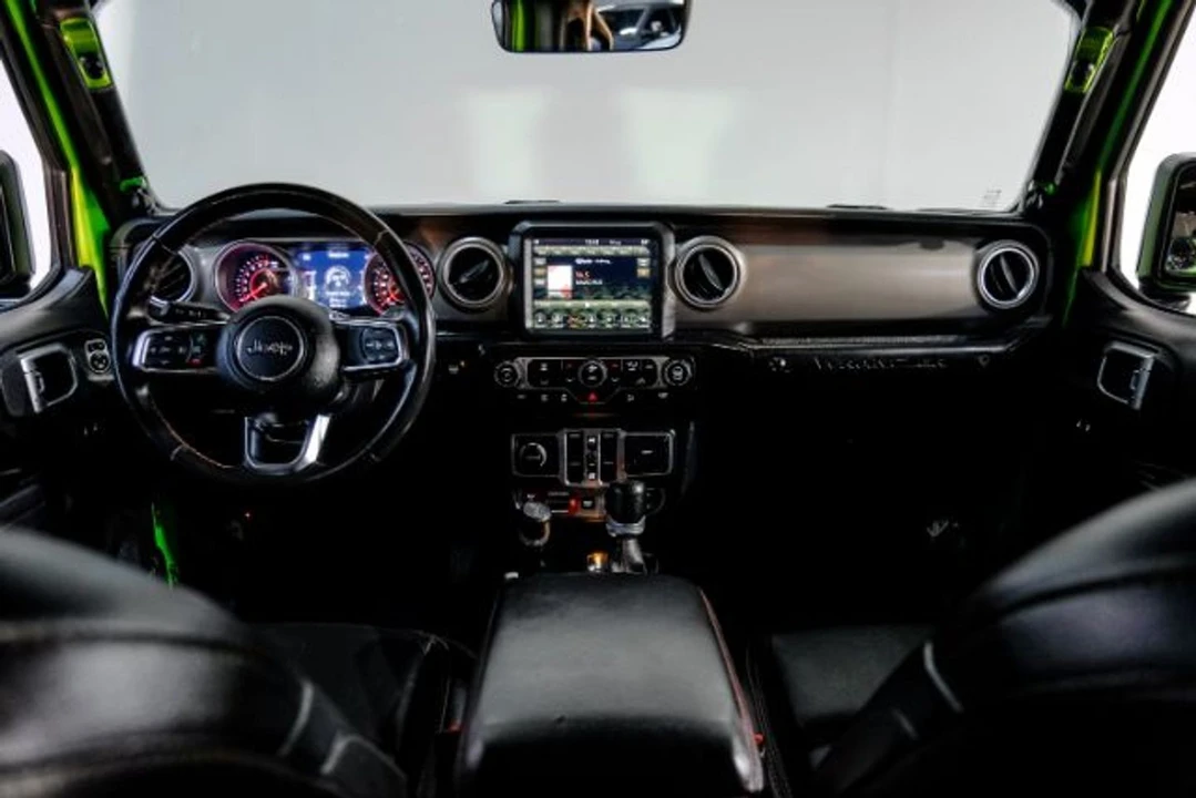 2018 Jeep Wrangler - Image 19 of 31