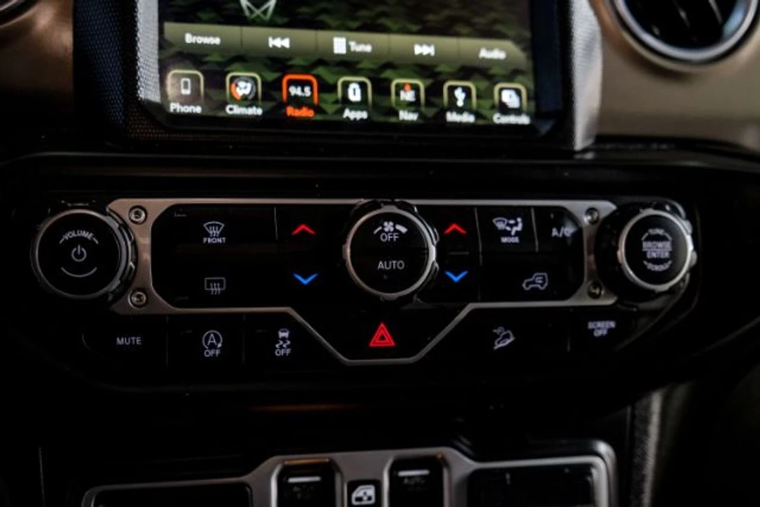 2018 Jeep Wrangler - Image 31 of 31