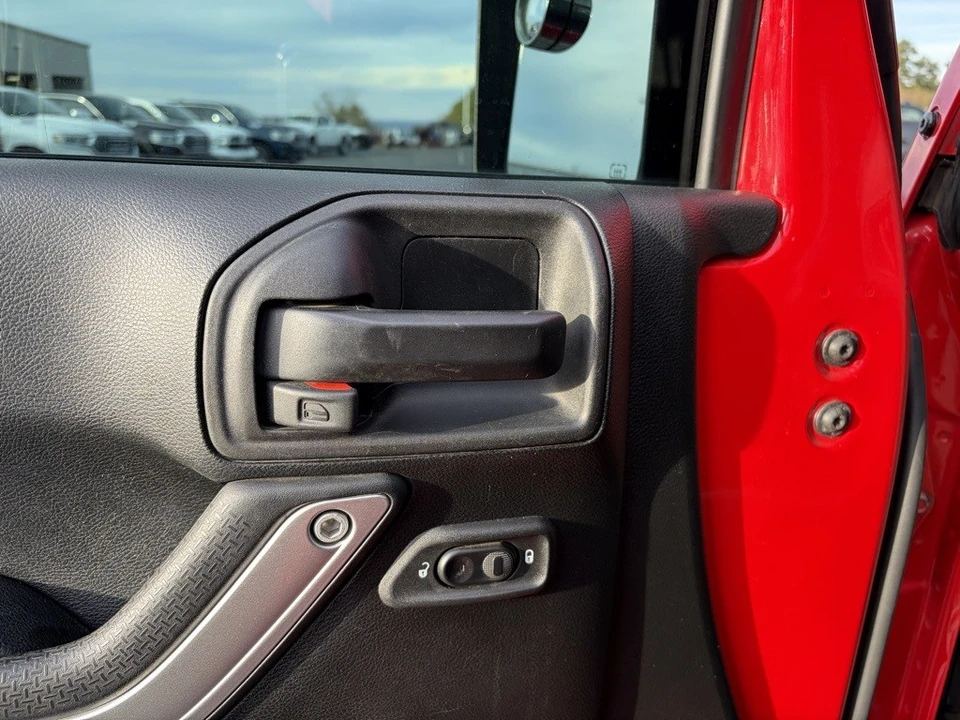 2018 Jeep JK Wrangler - Image 10 of 12