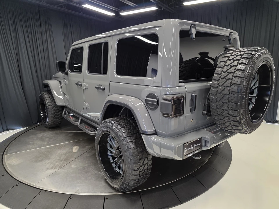 2018 Jeep Wrangler - Image 8 of 12