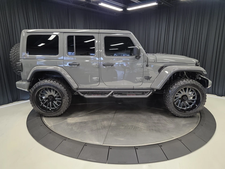 2018 Jeep Wrangler - Image 11 of 12