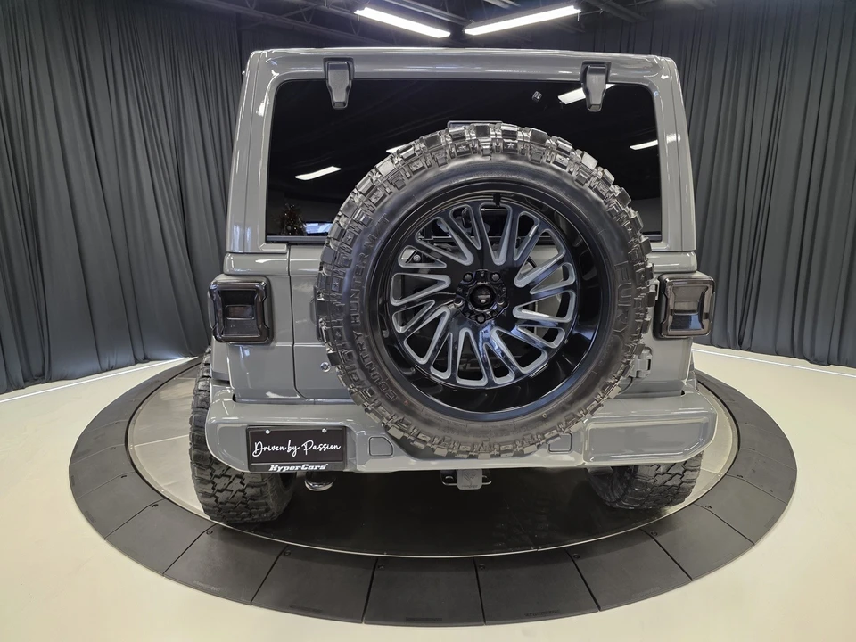 2018 Jeep Wrangler - Image 9 of 12