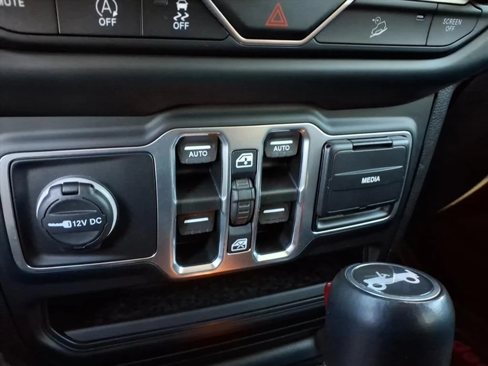 2018 Jeep JK Wrangler - Image 12 of 12