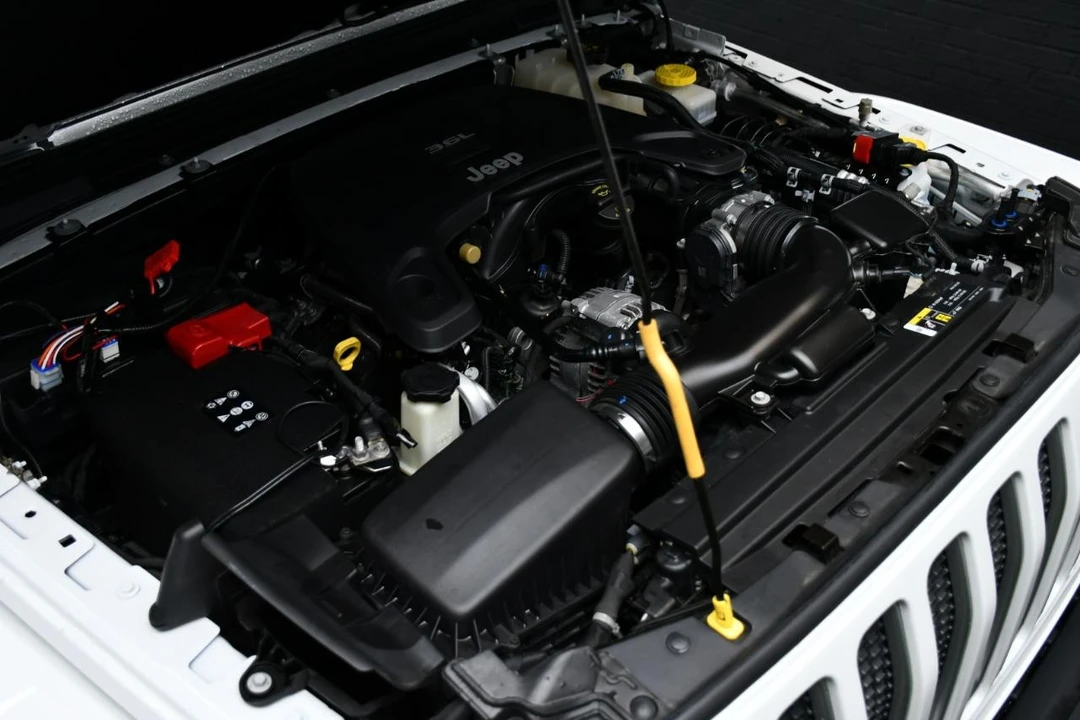 2018 Jeep JK Wrangler - Image 14 of 21