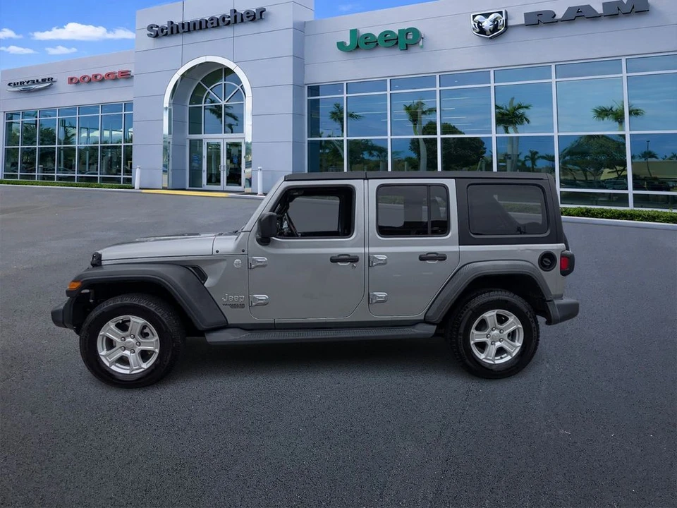 2018 Jeep Wrangler - Image 4 of 30