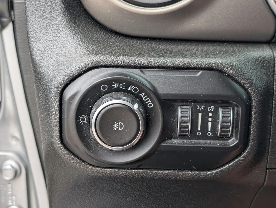 2018 Jeep Wrangler - Image 30 of 30