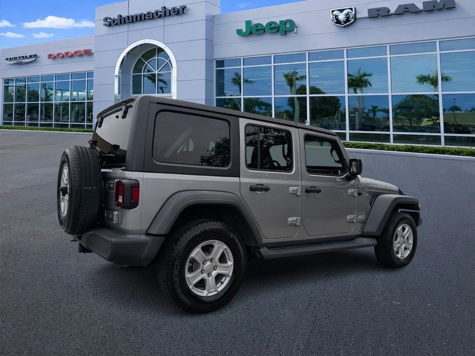 2018 Jeep Wrangler - Image 7 of 30