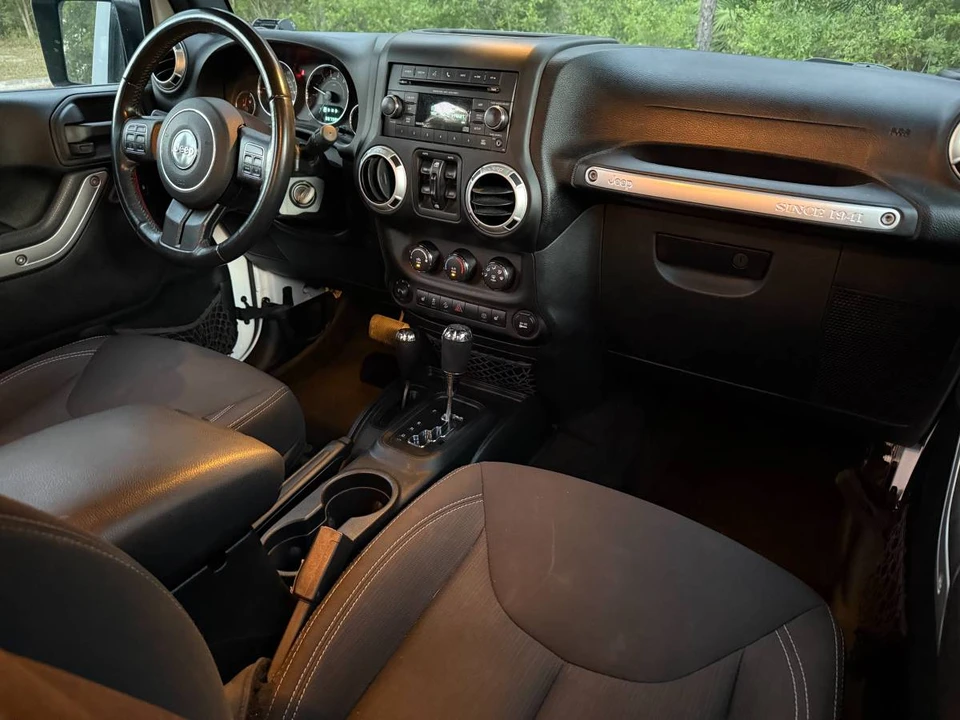 2018 Jeep JK Wrangler - Image 14 of 23