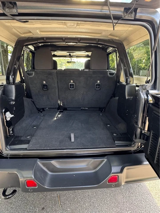 2018 Jeep JK Wrangler - Image 9 of 14