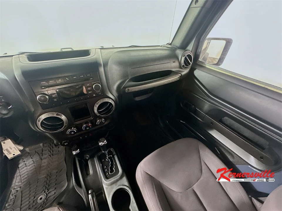 2018 Jeep JK Wrangler - Image 11 of 12