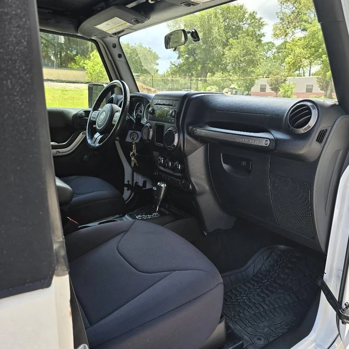 2018 Jeep JK Wrangler - Image 10 of 20