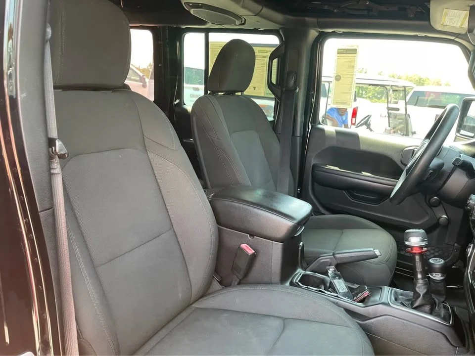 2018 Jeep JK Wrangler - Image 17 of 19