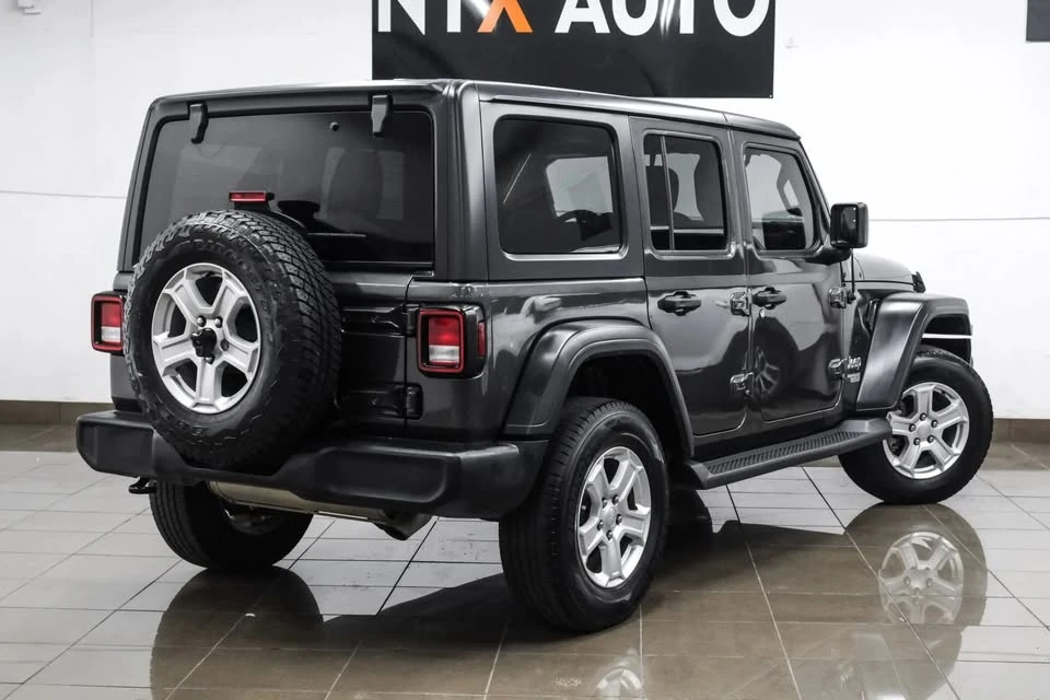 2018 Jeep JL Wrangler - Image 3 of 18