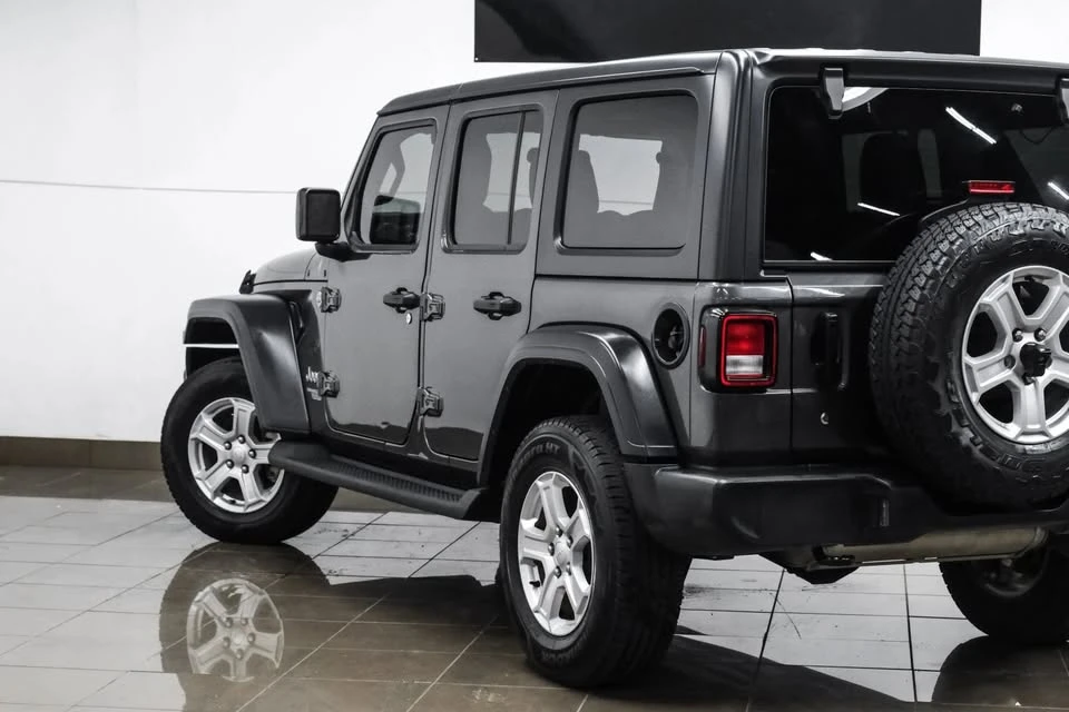 2018 Jeep JL Wrangler - Image 5 of 18
