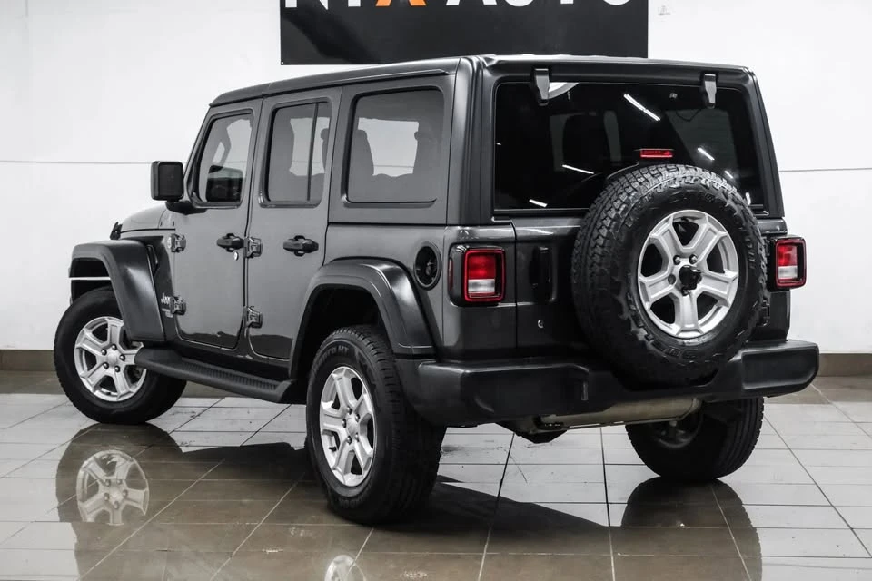 2018 Jeep JL Wrangler - Image 4 of 18