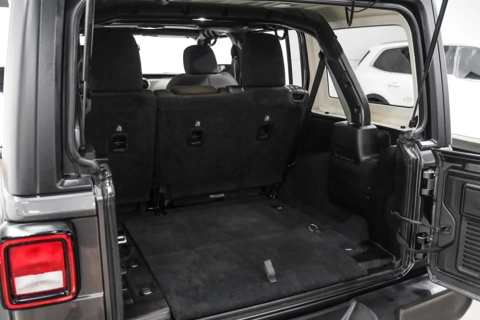 2018 Jeep JL Wrangler - Image 18 of 18