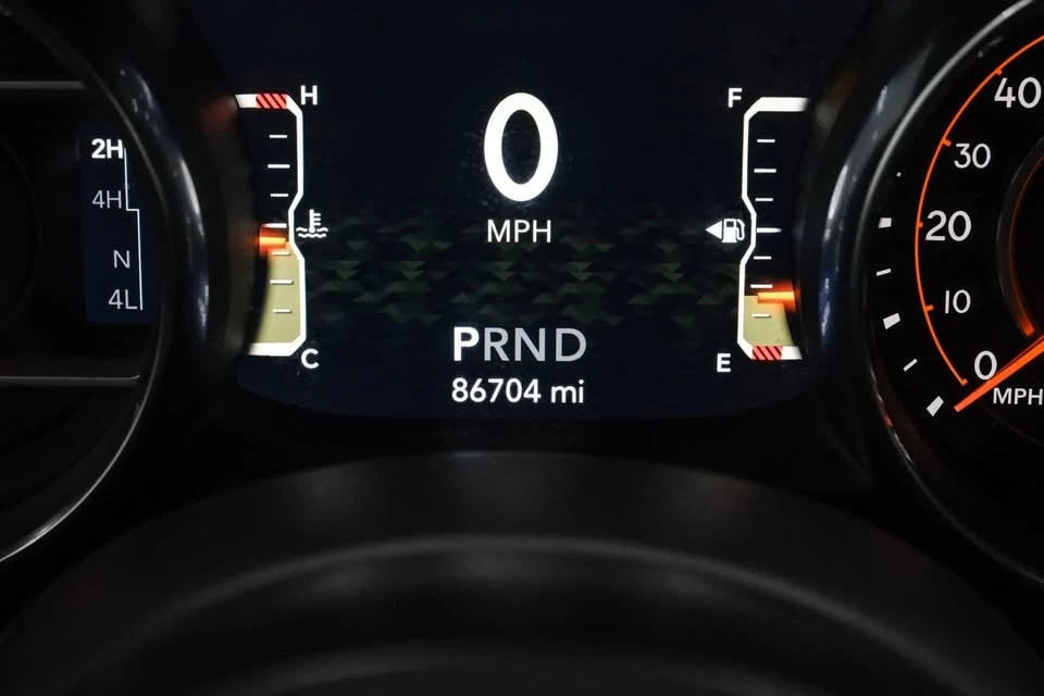 2018 Jeep JL Wrangler - Image 9 of 18