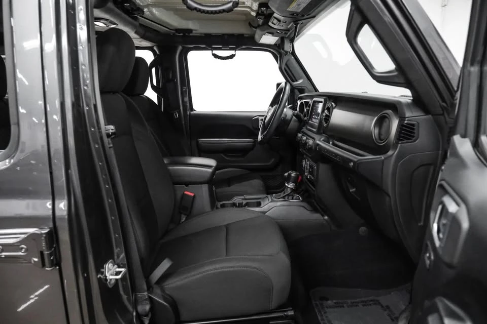2018 Jeep JL Wrangler - Image 12 of 18